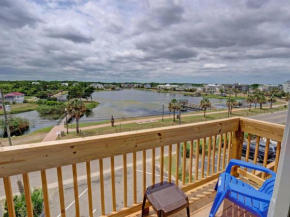 Lakefront Top Floor Beach View 2BR Sleeps 6